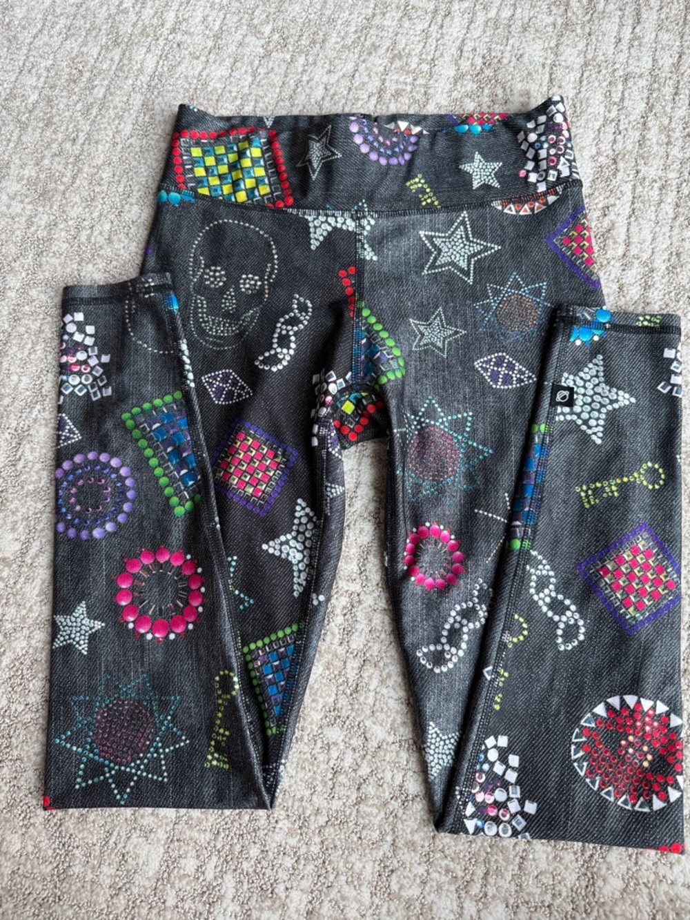 Terez Black Leggings with Multicolor Fun Print